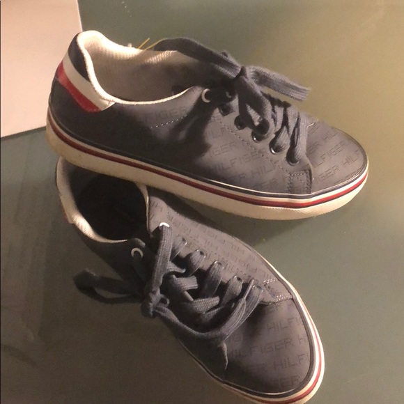 Shoes - Picture 1 of 5